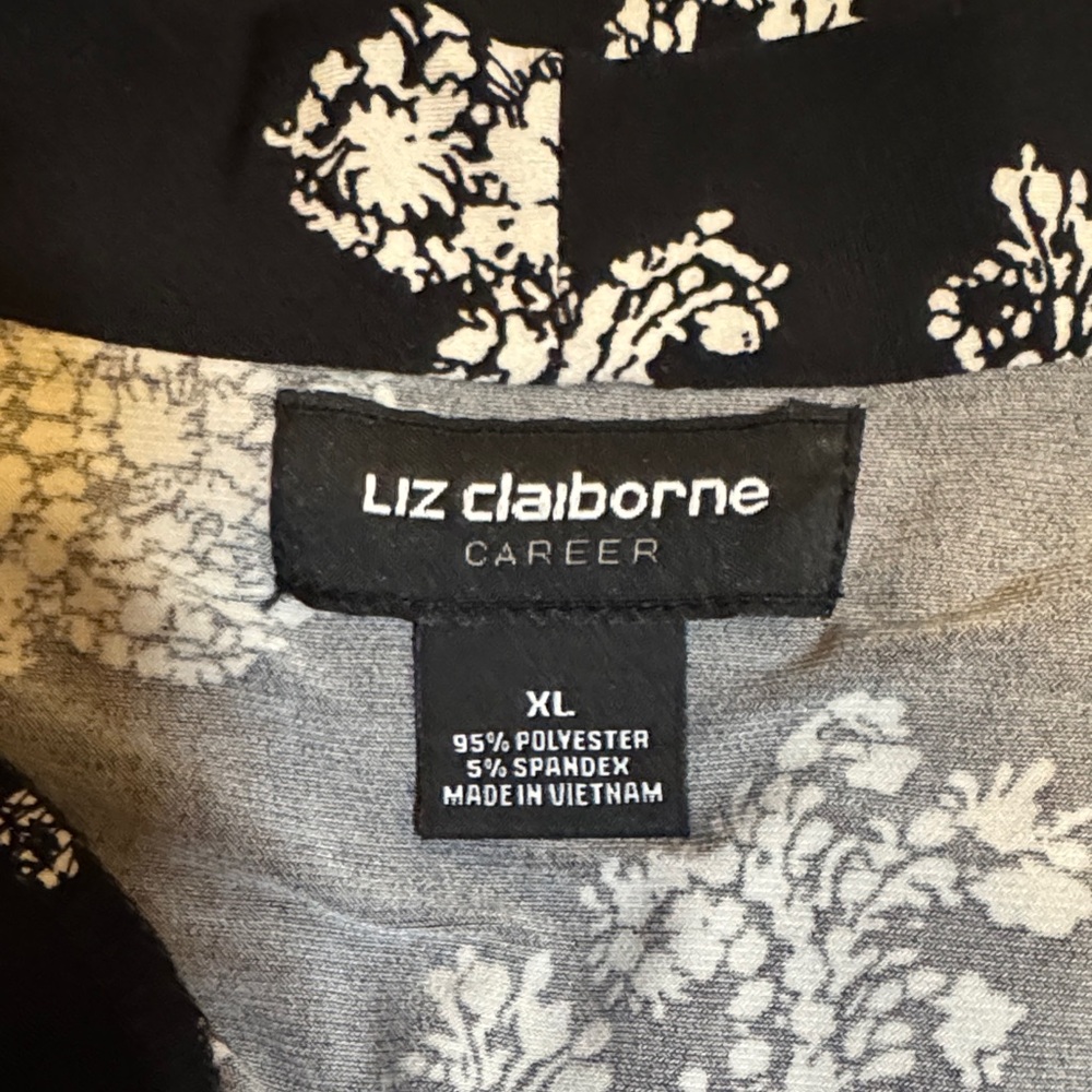 Liz Claiborne Career Black and White Paisley Blouse Size XL - Picture 9 of 10